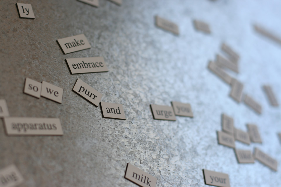 Magnetic message board