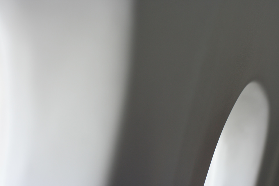 Window alcoves on a Dash 8