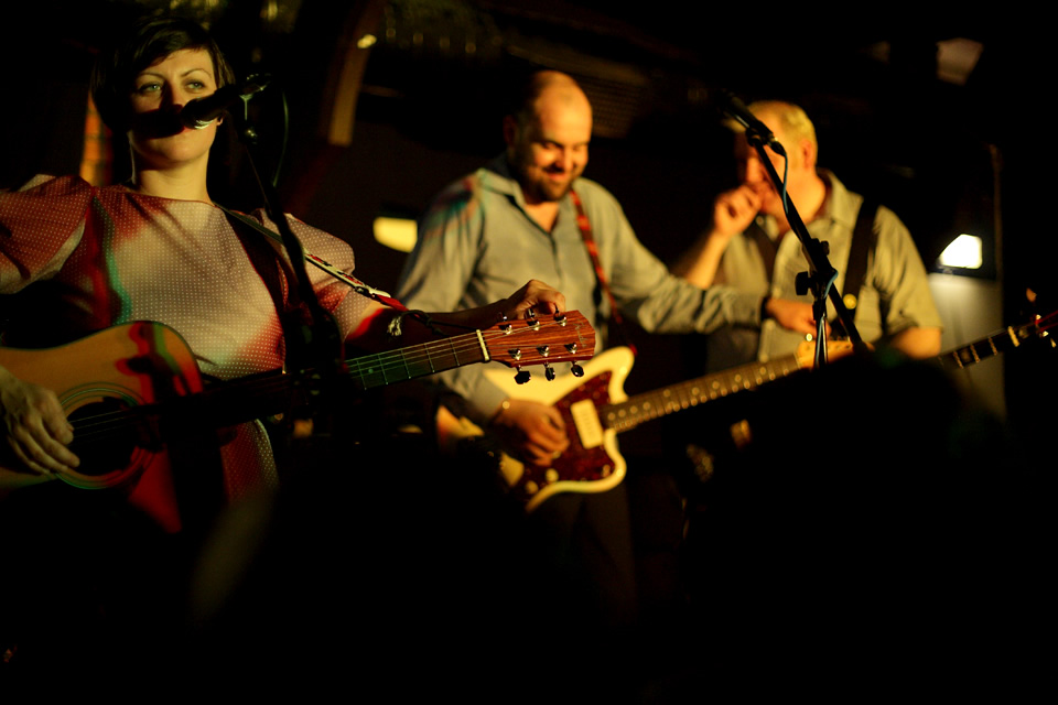 Tracyanne, Kenny and Gavin from Camera Obscura, Manchester (levels adjusted)